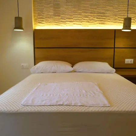 Blumango Apartmanhotel 3*