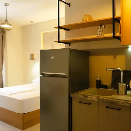 Blumango Aparthotel Ierissós