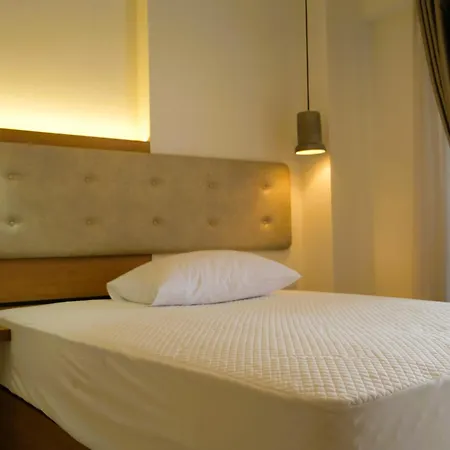 Blumango Apartahotel 3*